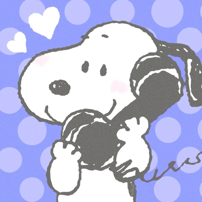 Snoopy PFP aesthetic low contrast intentional composition