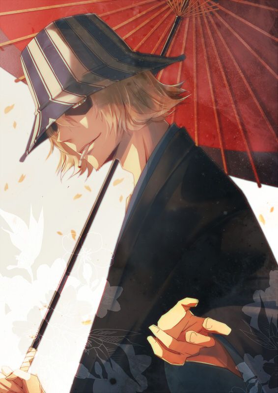 Bleach PFP Urahara Kisuke with iconic striped hat and enigmatic expression