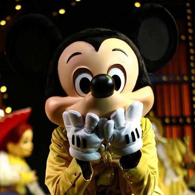 Cursed Mickey Mouse PFP distorted glitch aesthetic