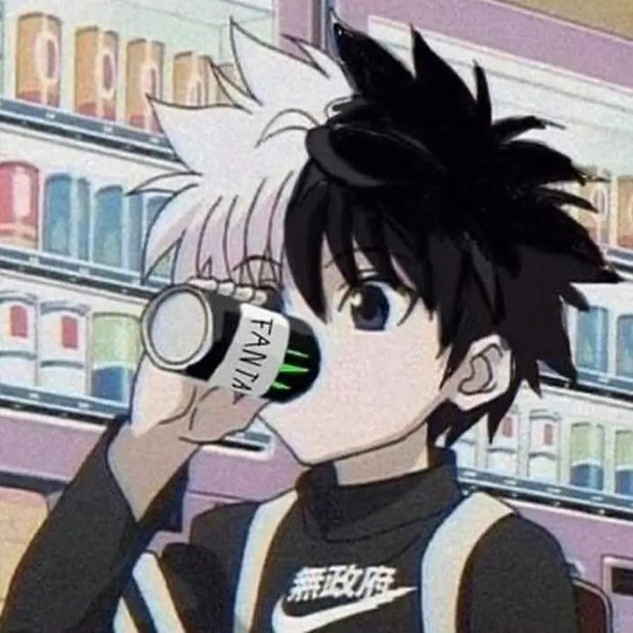 Cute PFP black hair with gentle contrast between hair and skin tones