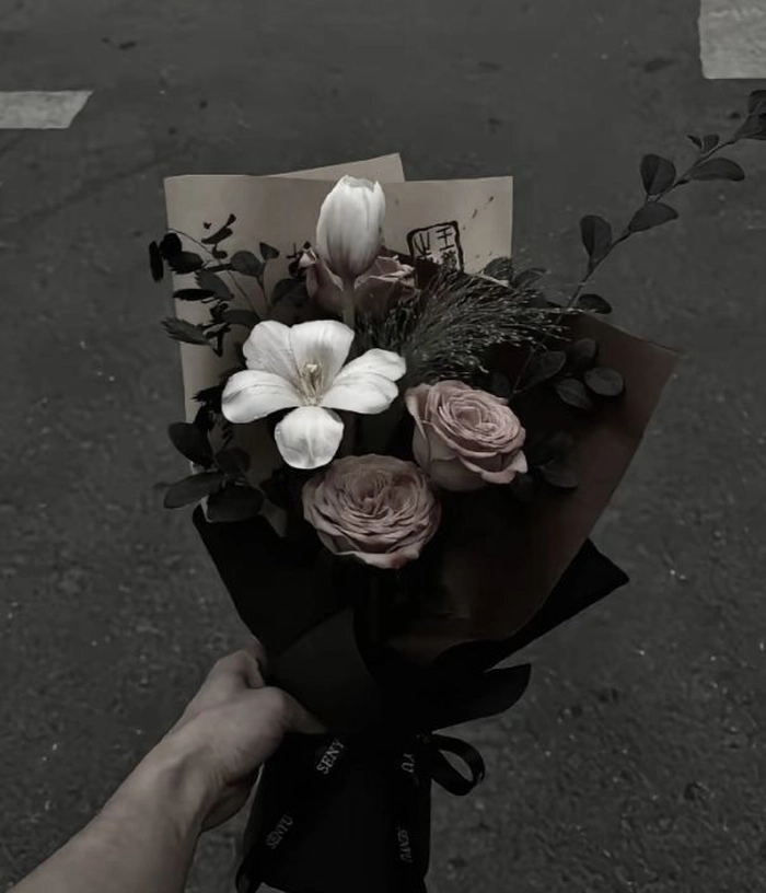 Dark aesthetic flower PFP with shadowed petals and burgundy moody tones