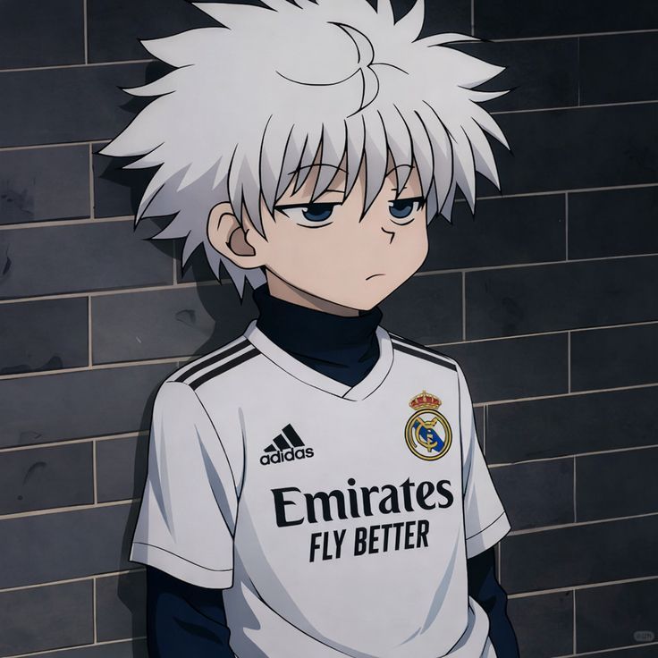 Clean Killua Discord PFP with simple background and clear character focus