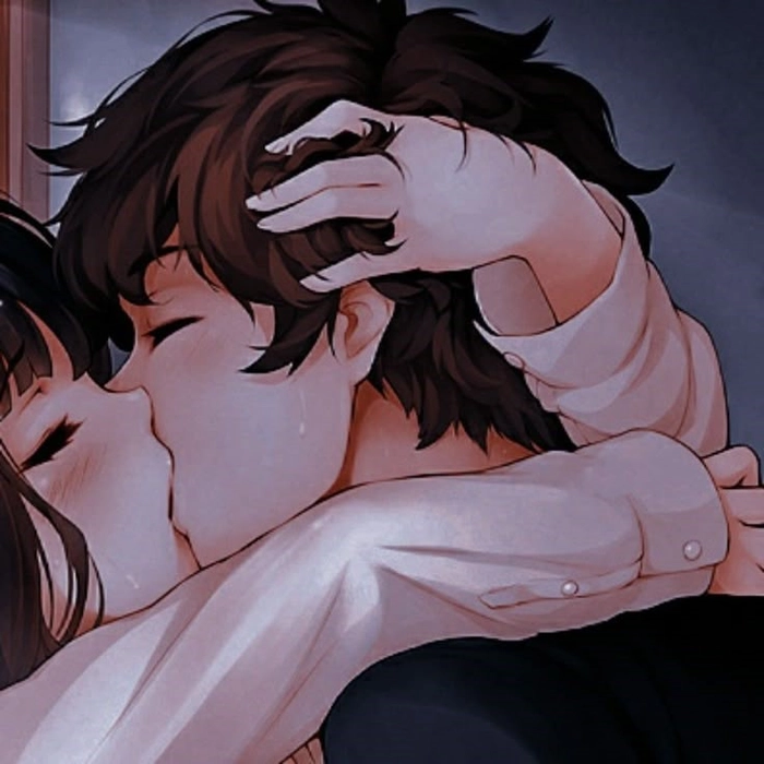 Intense kissing anime couple PFP with focus entirely on character connection