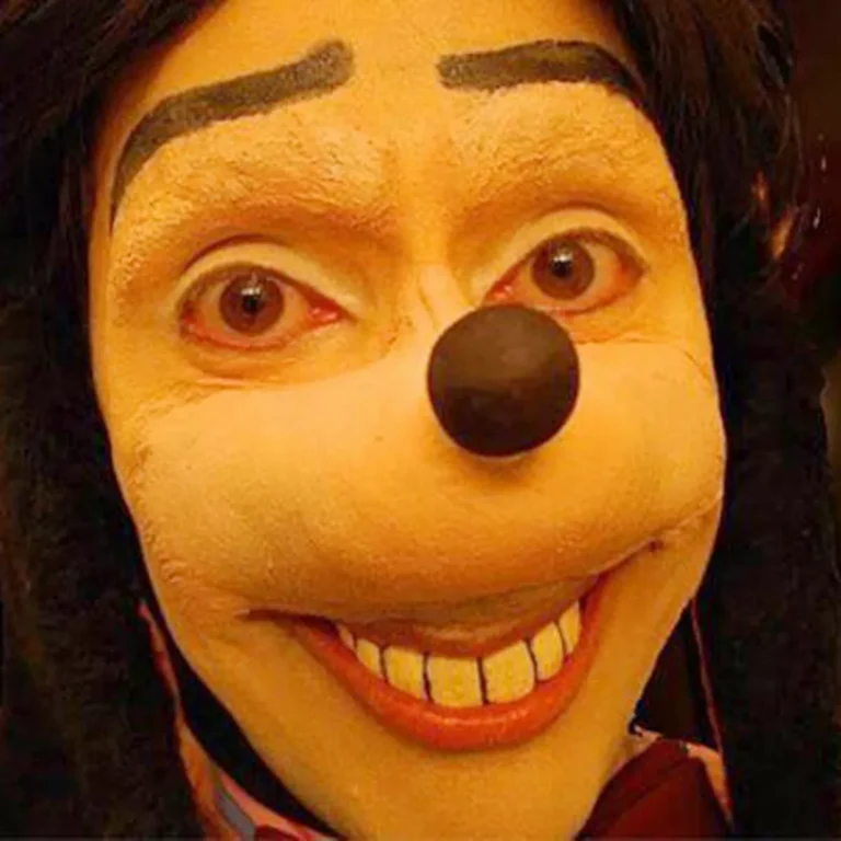 Hilarious Mickey Mouse profile picture silly edit