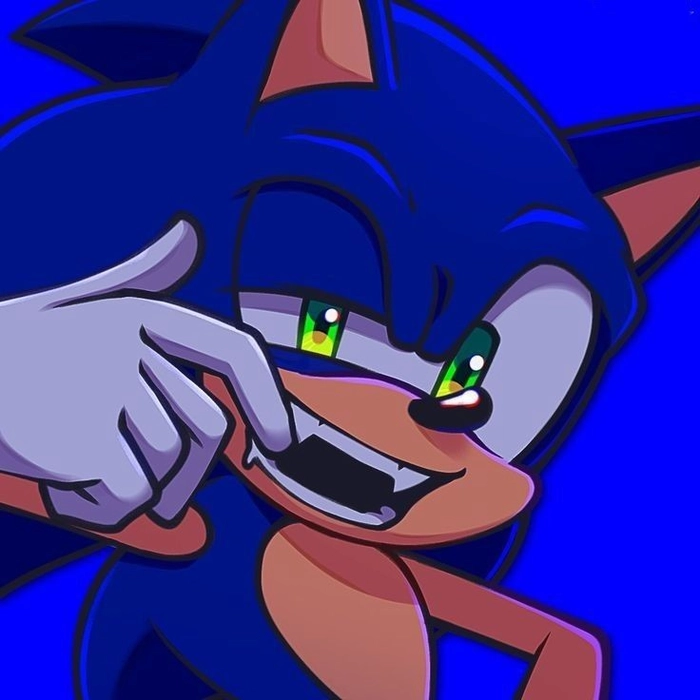 Discord Sonic PFP with high-contrast outline visible at small sizes
